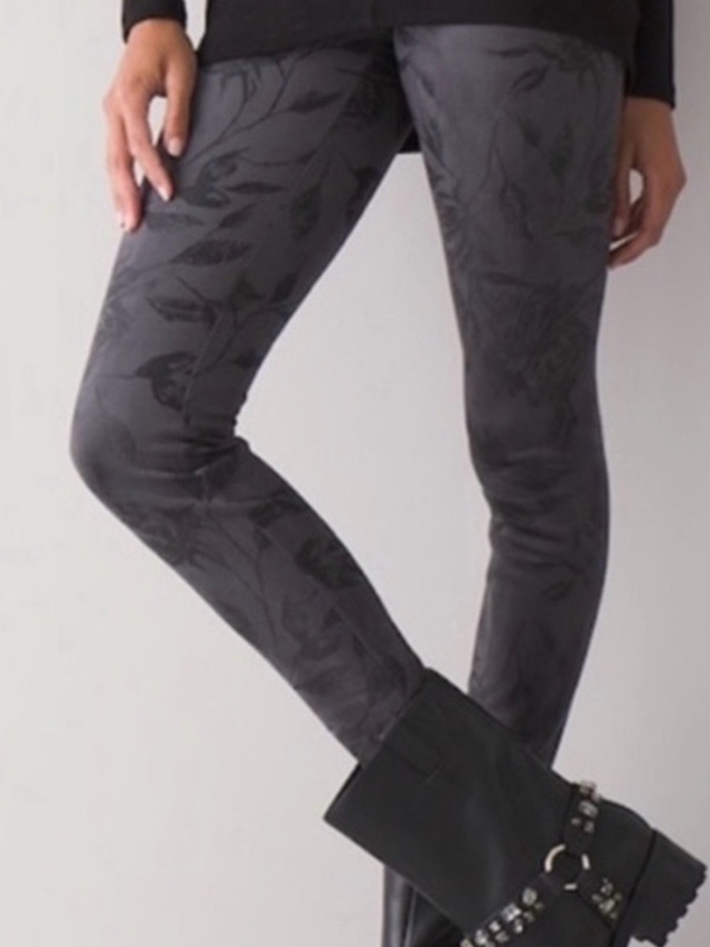 WHBM NWT 8 Long Vegan Suede Runway Legging Inkling Foil Asphalt NWT Activewear